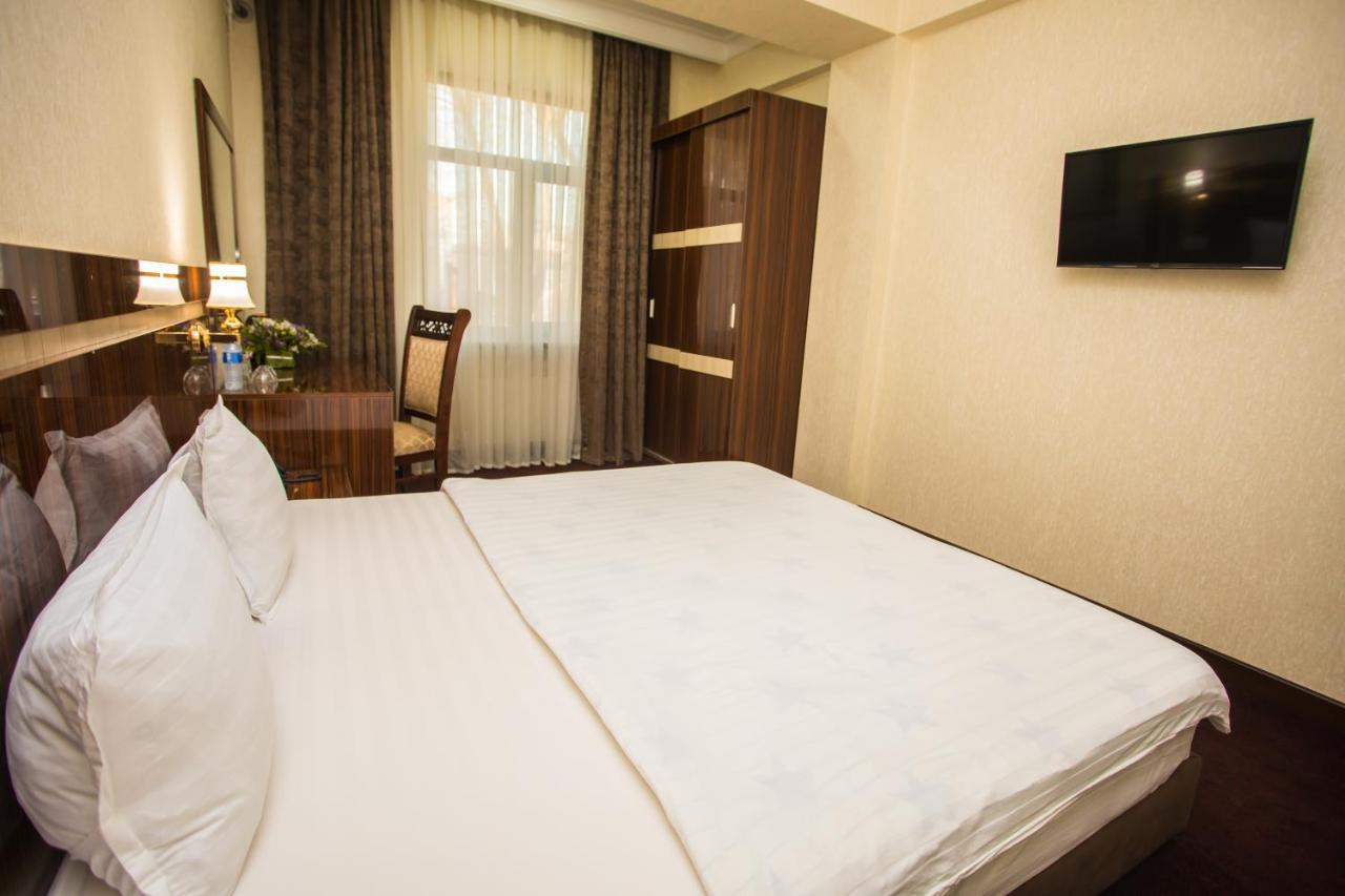Hotel Grand Capital Tasjkent Eksteriør bilde